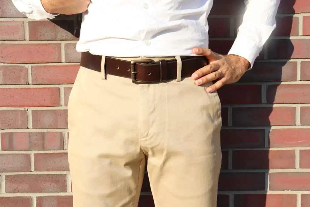 waist fit of chinos