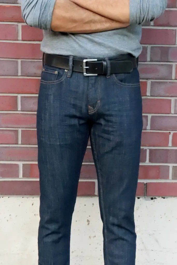 how should mens jeans fit , waist of jeans